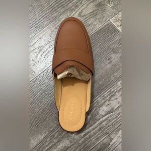 Sperry Women’s Tan Loafers